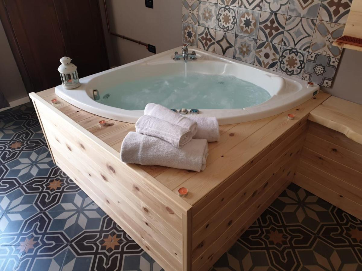 Wineexperience- Wine&jacuzzi