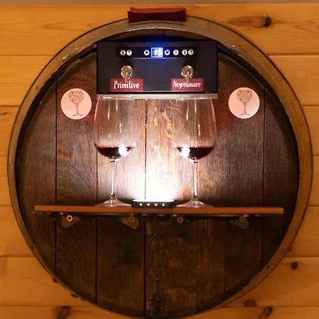 Wineexperience- Wine&Jacuzzi Suite Lecce Esterno foto