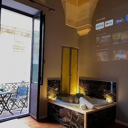 Wineexperience- Wine&Jacuzzi Suite Lecce Esterno foto
