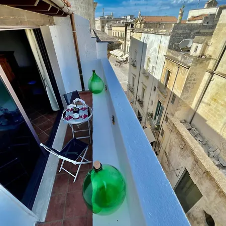 Wineexperience- Wine&Jacuzzi Suite Lecce Esterno foto