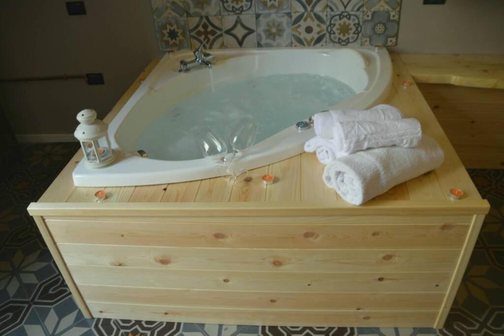 Wineexperience- Wine&jacuzzi Apartment Lecce