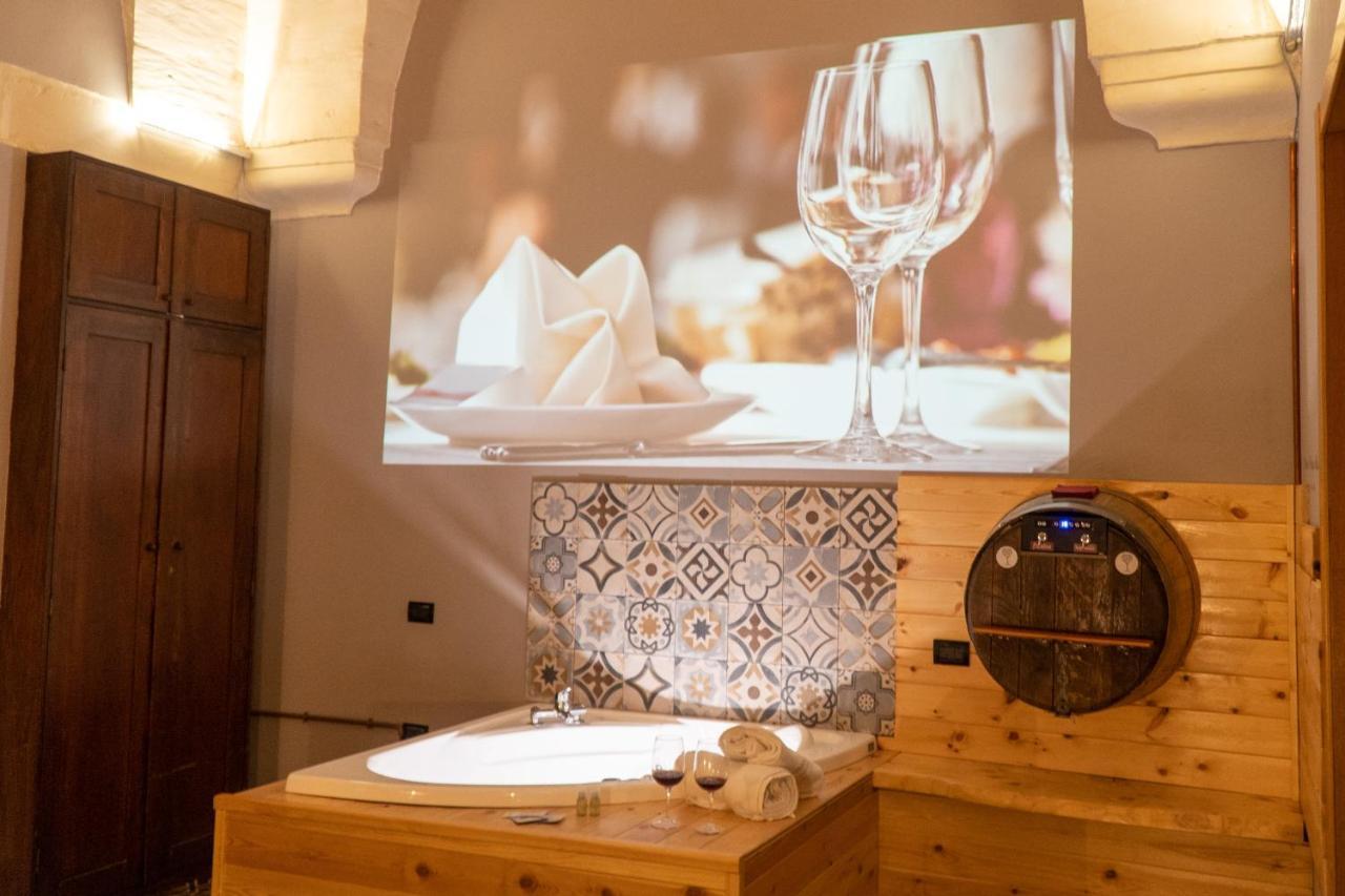 Wineexperience- Wine&jacuzzi *