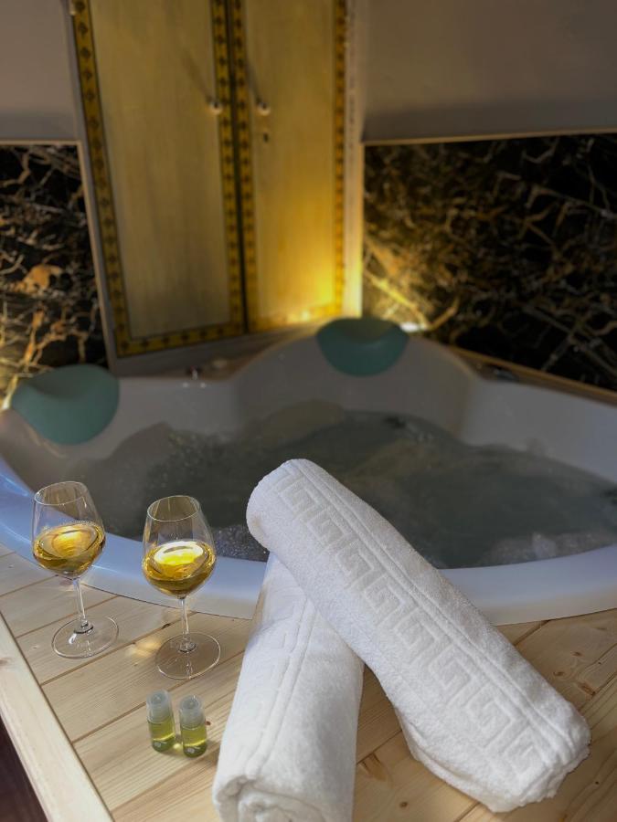 Wineexperience- Wine&jacuzzi